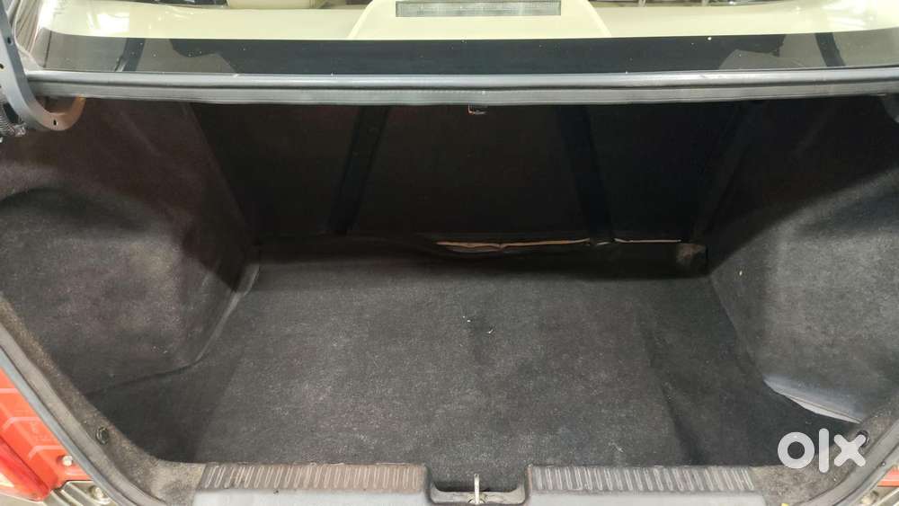 Maruti Suzuki Swift Dzire 1.2 Vxi Bsiv, 2017, Petrol