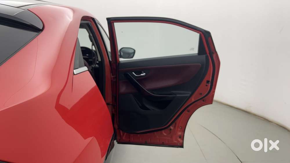 Tata Curvv Accomplished Plus A 1.5 Kryojet Diesel 6mt, 2024, Diesel