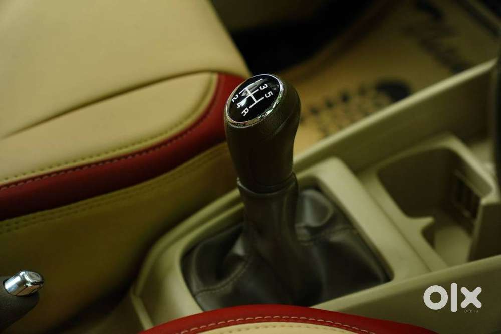 Maruti Suzuki Ertiga Zxi Plus Shvs, 2022, Petrol