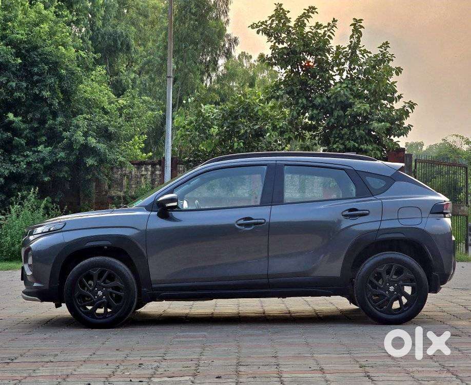 Maruti Suzuki Fronx Delta Plus 1.2l Mt, 2023