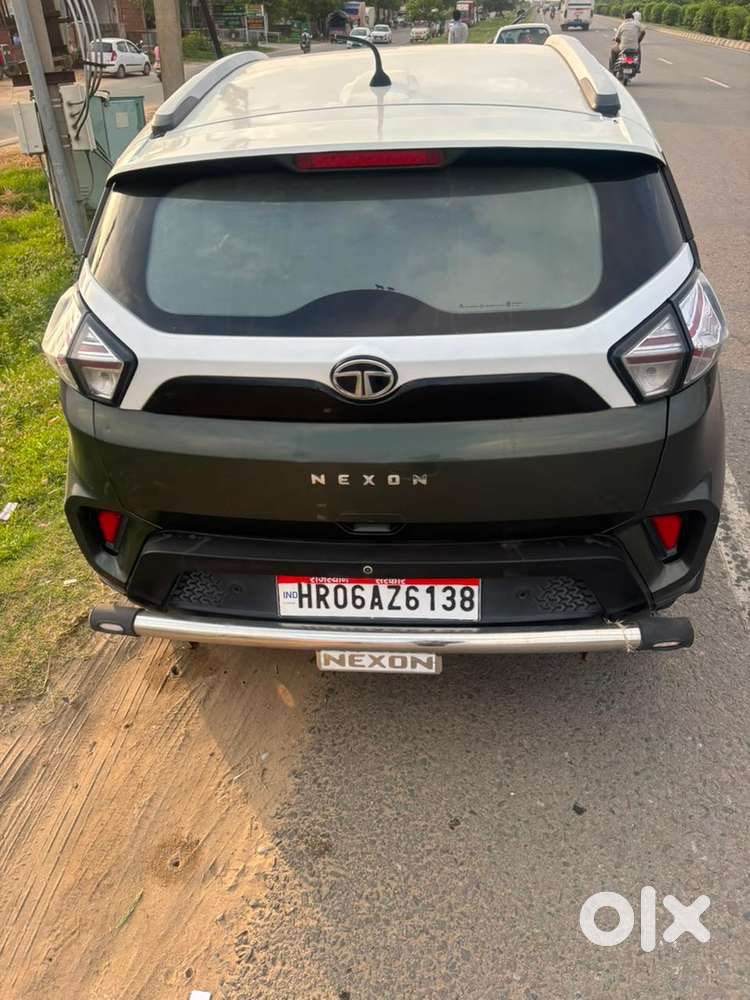 Tata Nexon 2021 Manual Sunroof Good Condition