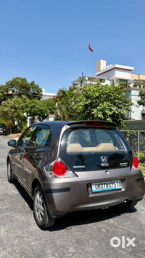Honda Brio 1.2 V Mt Model 2013