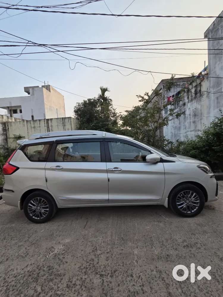 Maruti Suzuki Ertiga 2022 Petrol 124000 Km Driven