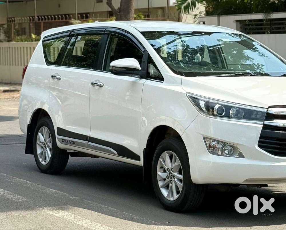 Toyota Innova Crysta 2.4 V, 2017, Diesel