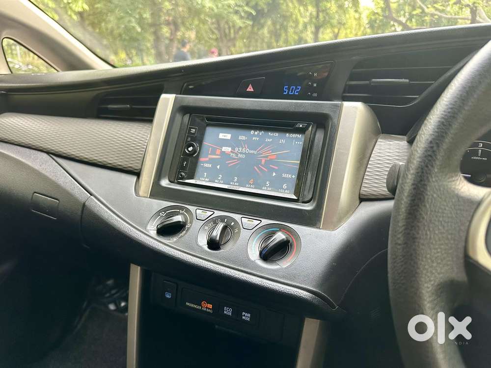 Toyota Innova Crysta 2.4 G Mt, 2017, Diesel