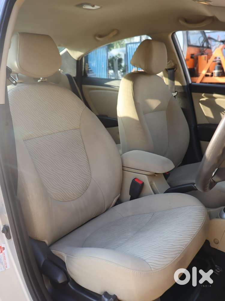 Hyundai Verna 1.4 Cx Vtvt, 2014, Petrol
