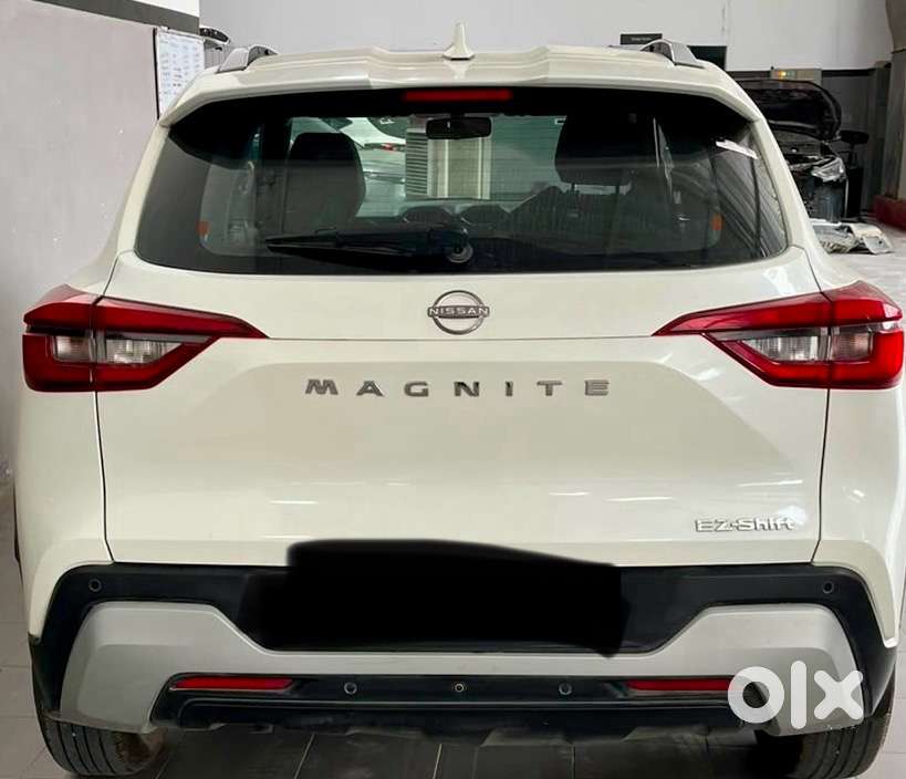 Nissan Magnite 2025 Petrol 11000 Km Driven