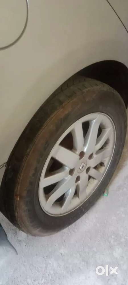 Renault Fluence 2012 Diesel 120000 Km Driven