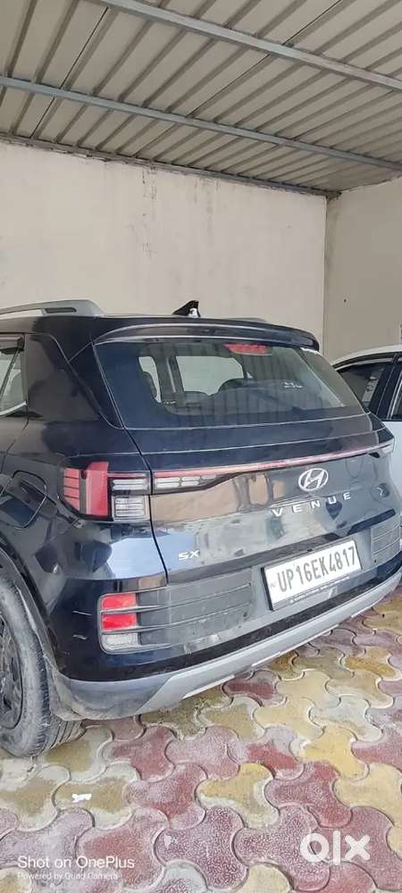 Hyundai Venue Petrol Manual 2024