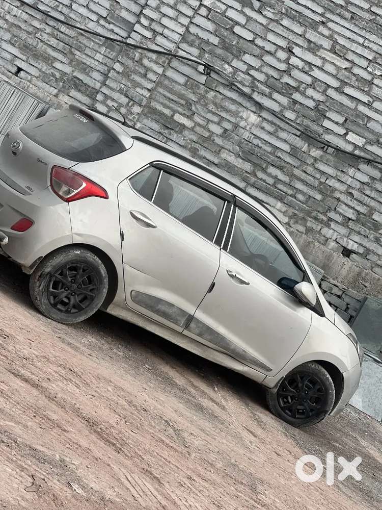 Hyundai I10 Sportz Diesel Manual 2014