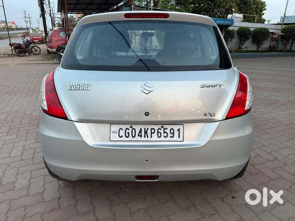 Maruti Suzuki Swift Vxi 1.2 Abs Bs-iv, 2012, Petrol