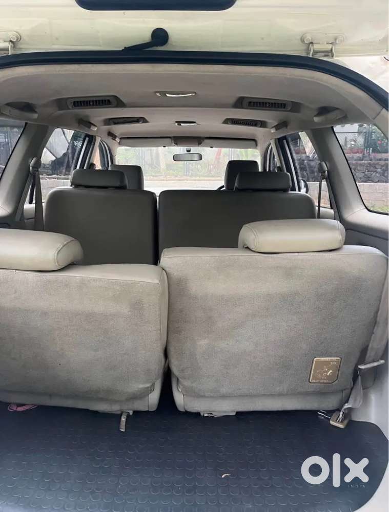 Toyota Innova 2013 Diesel 98000 Km Driven