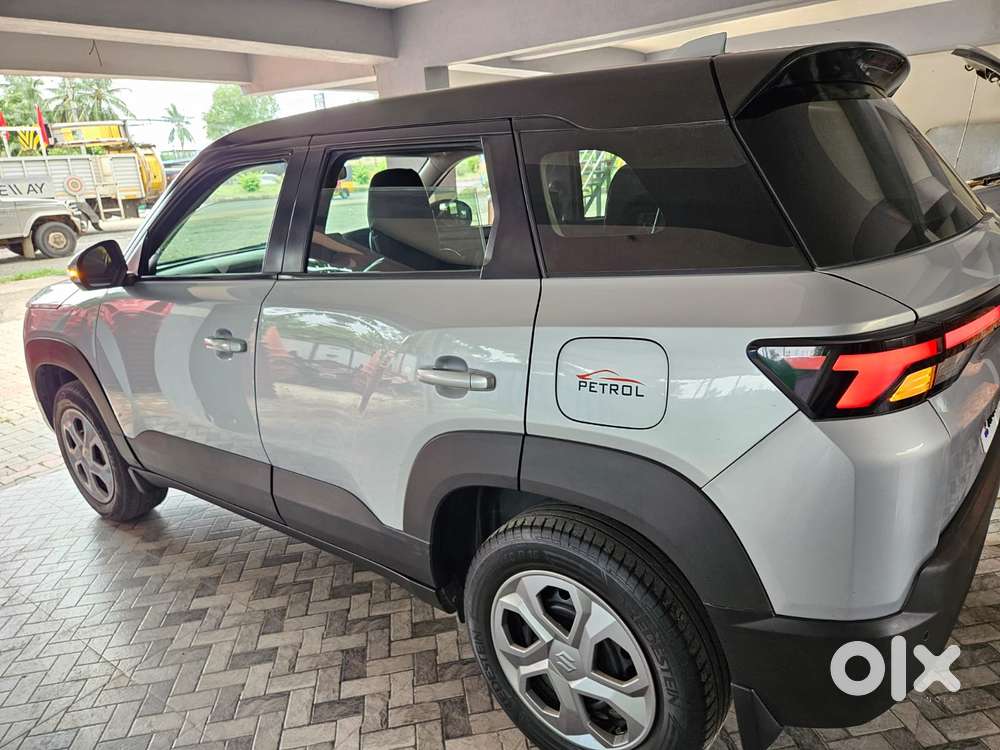 Maruti Suzuki Brezza 1.5 Vxi Smart Hybrid, 2022, Petrol