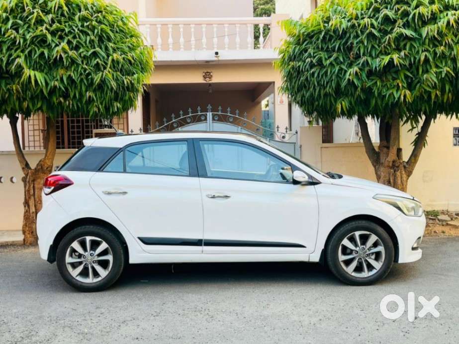 Hyundai Elite I20 1.4 Sportz (o) Crdi, 2015, Diesel