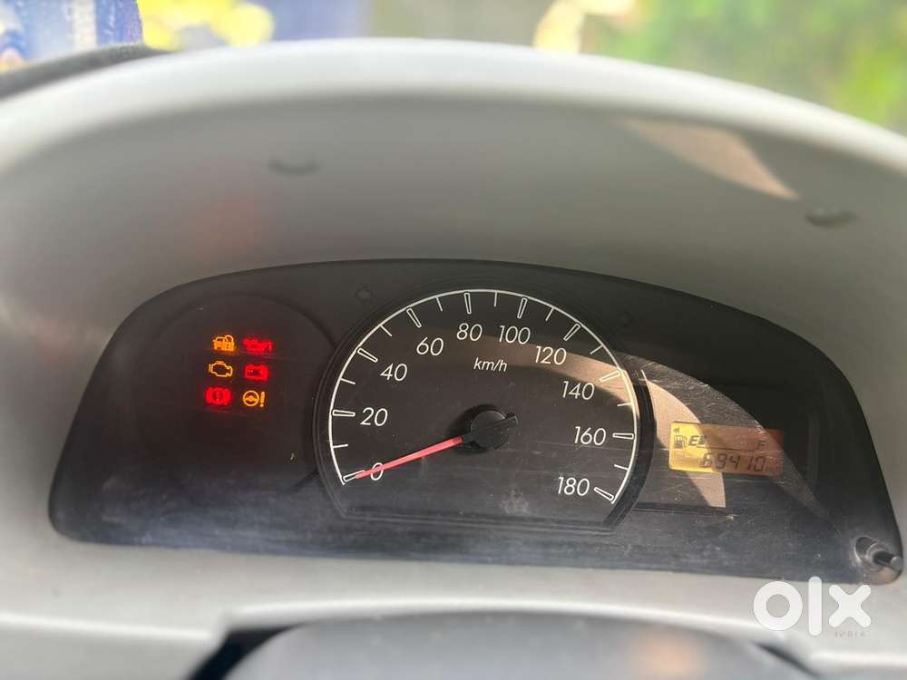 Maruti Suzuki Alto 800 2010 Petrol Well Maintained