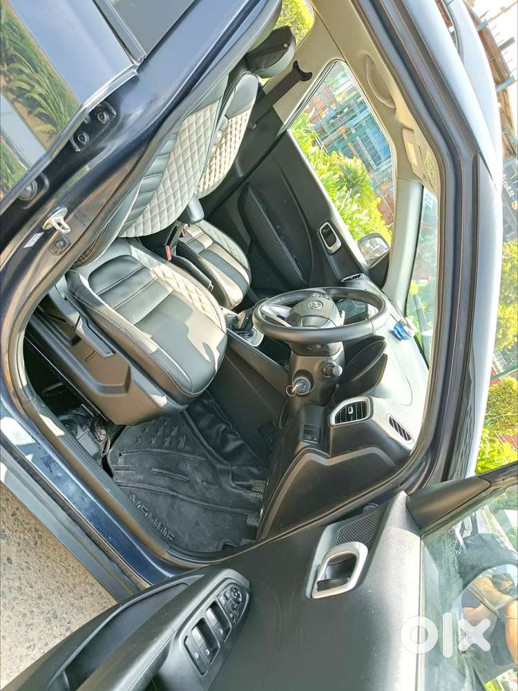 Hyundai Venue 1.2 S Plus, 2022, Petrol