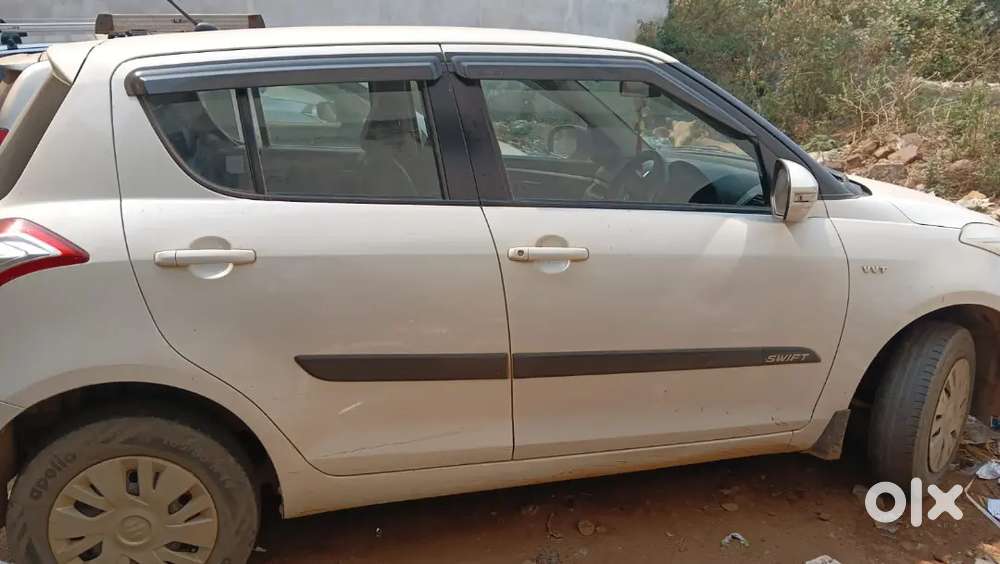 Maruti Suzuki Swift 2013 Petrol