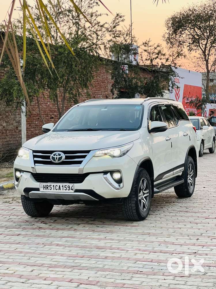 Toyota Fortuner 4x2 Mt 2.8 Diesel, 2020, Diesel