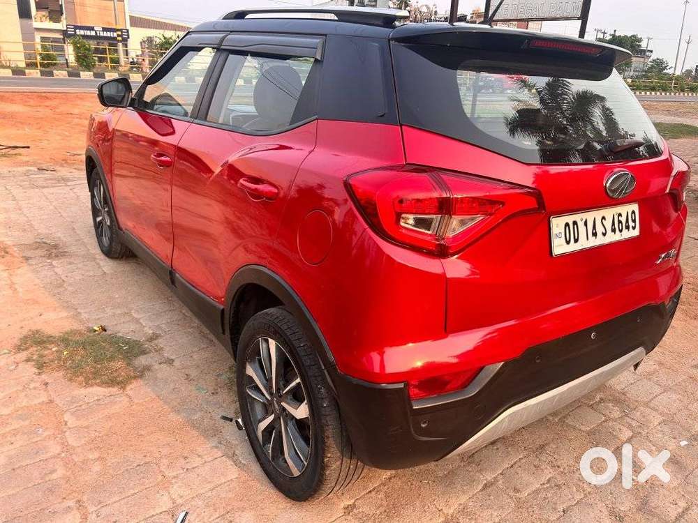 Mahindra Xuv300 W8 1.5 Diesel Dual Tone, 2019, Diesel
