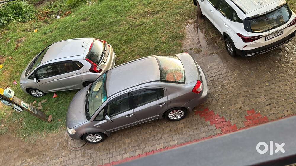 Maruti Suzuki Sx4 Petrol 2012