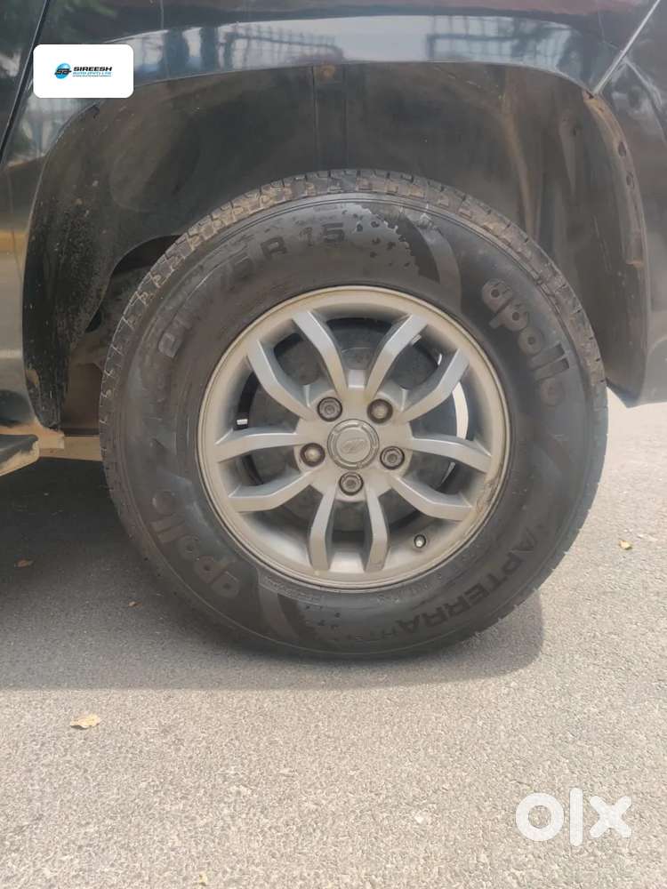 Mahindra Tuv 300 T10 Dual Tone, 2018, Diesel