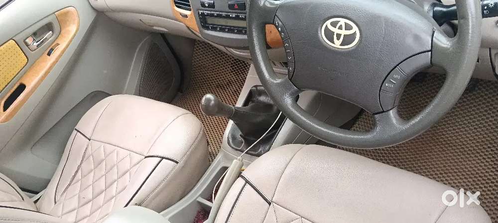 Toyota Innova Diesel 2010 Car
