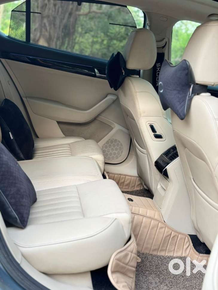 Skoda Superb 2.0 Tsi At L&k, 2018, Petrol