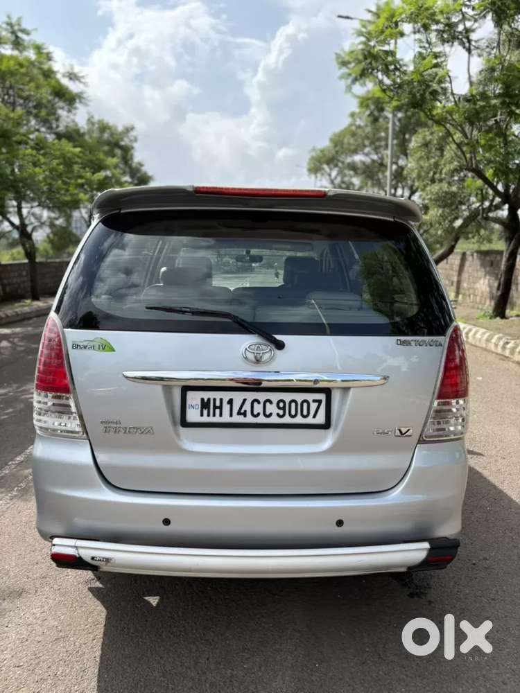 Toyota Innova 2.5 Vx 7 Seater Bs Iv, 2010, Diesel