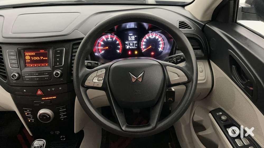 Mahindra Xuv300 W6, 2023, Petrol