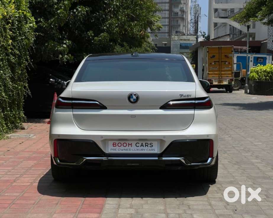 Bmw 7 Series 740i M Sport Petrol Automatic, 2023, Petrol