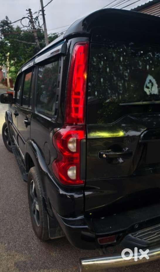 Mahindra Scorpio Classic 2.2 S 11 Mt 7 Str, 2024, Diesel