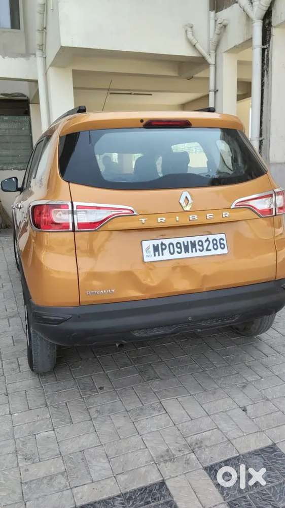 Renault Triber 2022 Amt Petrol Dual Tone