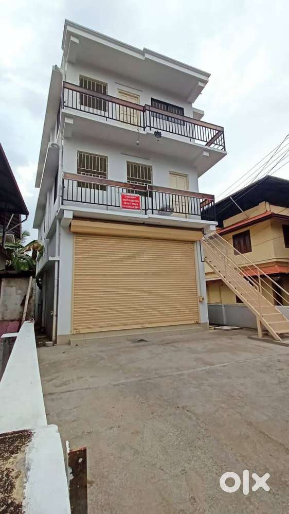 2000 Sqft Commercial Building in Edappally | 1.5 Cr