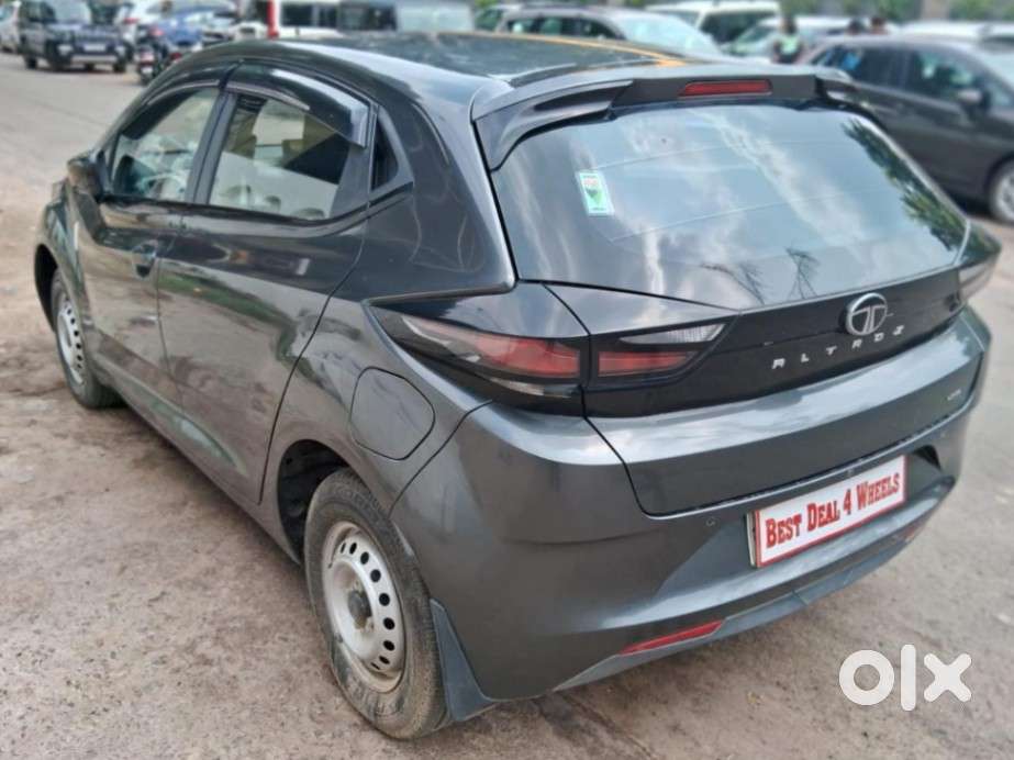 Tata Altroz Xe Cng, 2024, Petrol