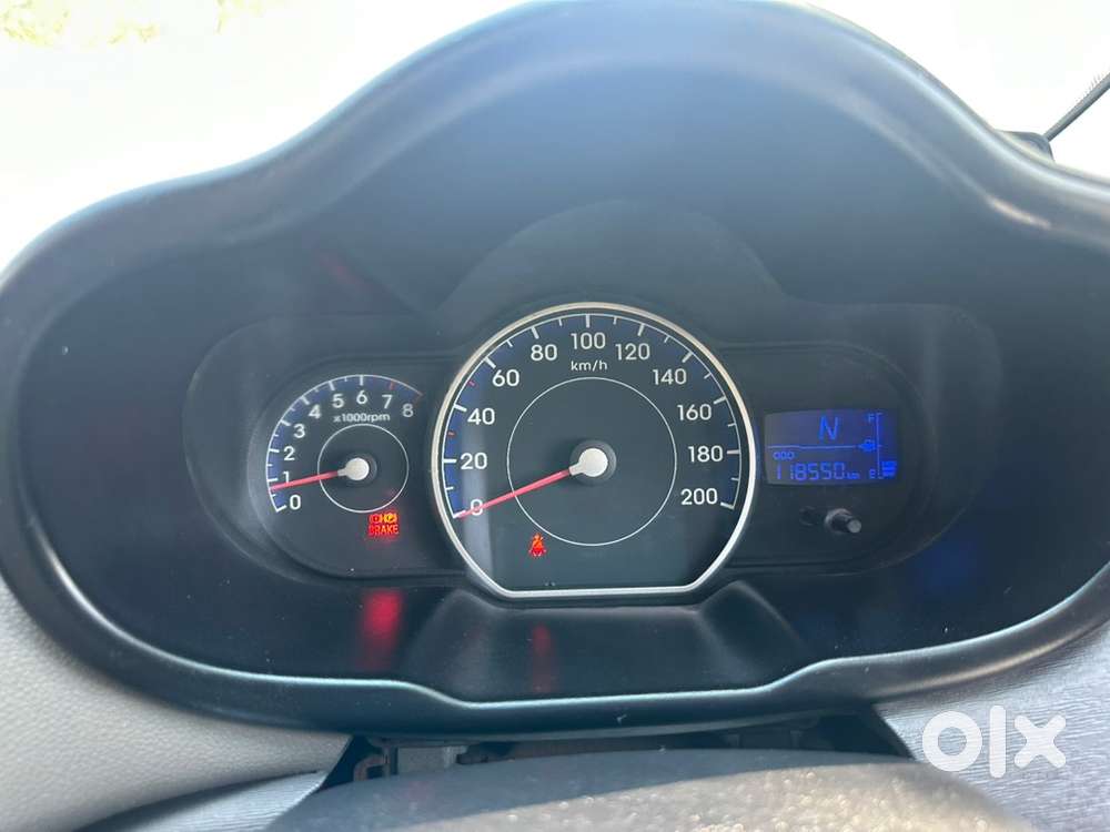 Hyundai I10 2012 Cng & Hybrids Well Maintained