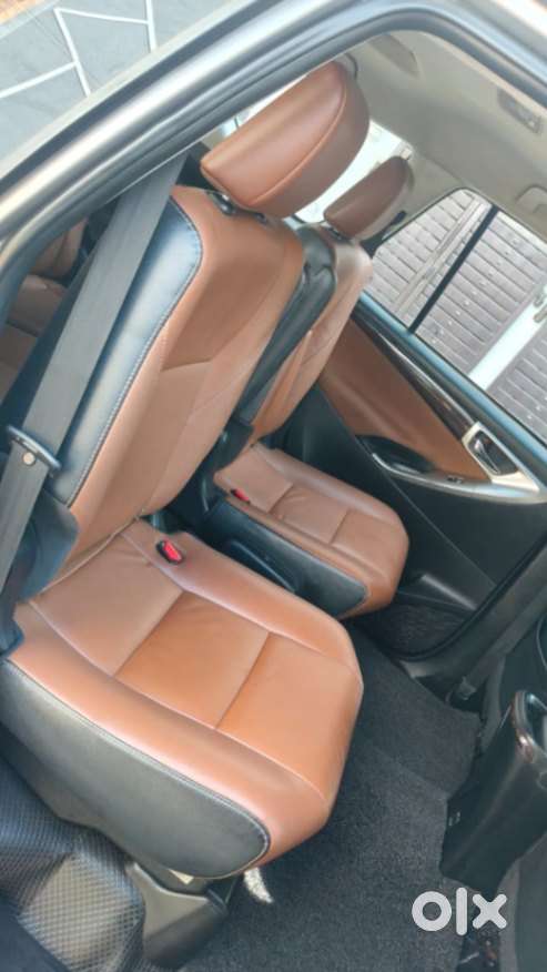 Toyota Innova Crysta 2.8z Automatic, 2020, Diesel