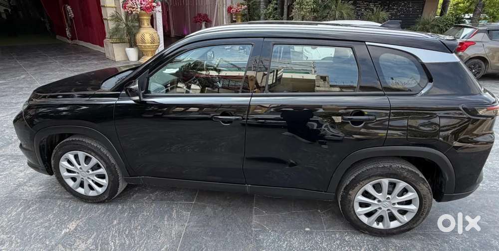 Maruti Suzuki Grand Vitara 1.5 Delta Smart Hybrid At, 2025, Petrol