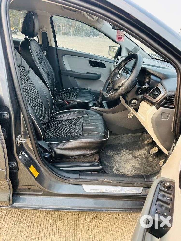 Tata Altroz, 2020, Petrol