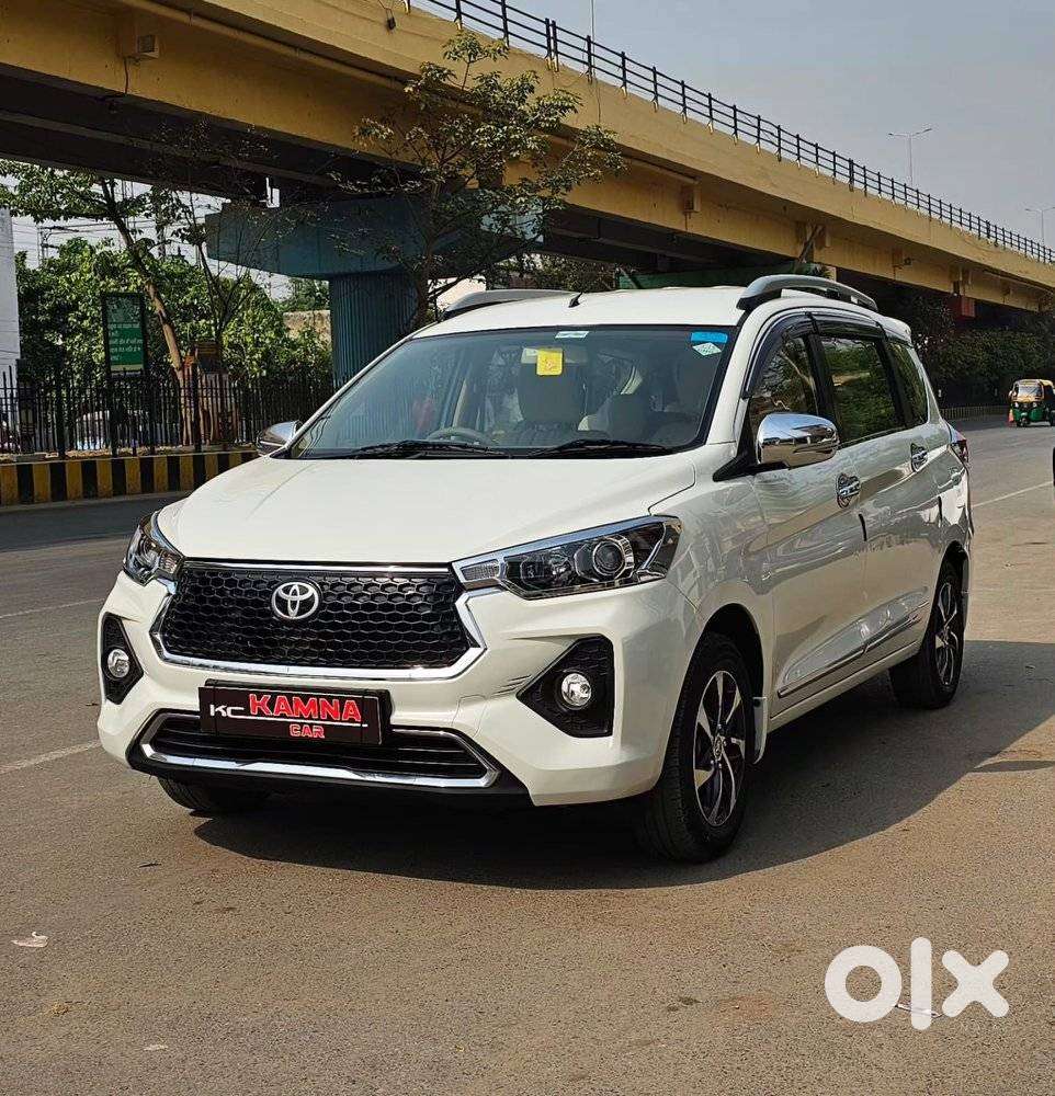 Toyota Rumion V At, 2024, Cng & Hybrids