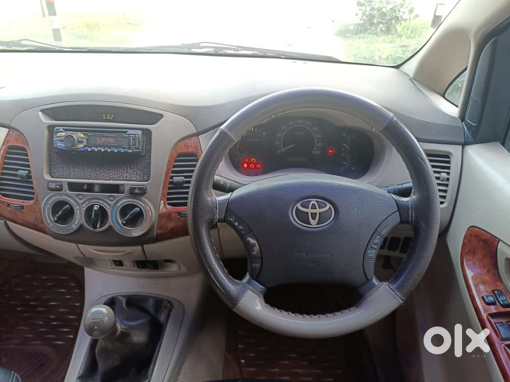 Toyota Innova 2.5 V 7 Str, 2008, Diesel
