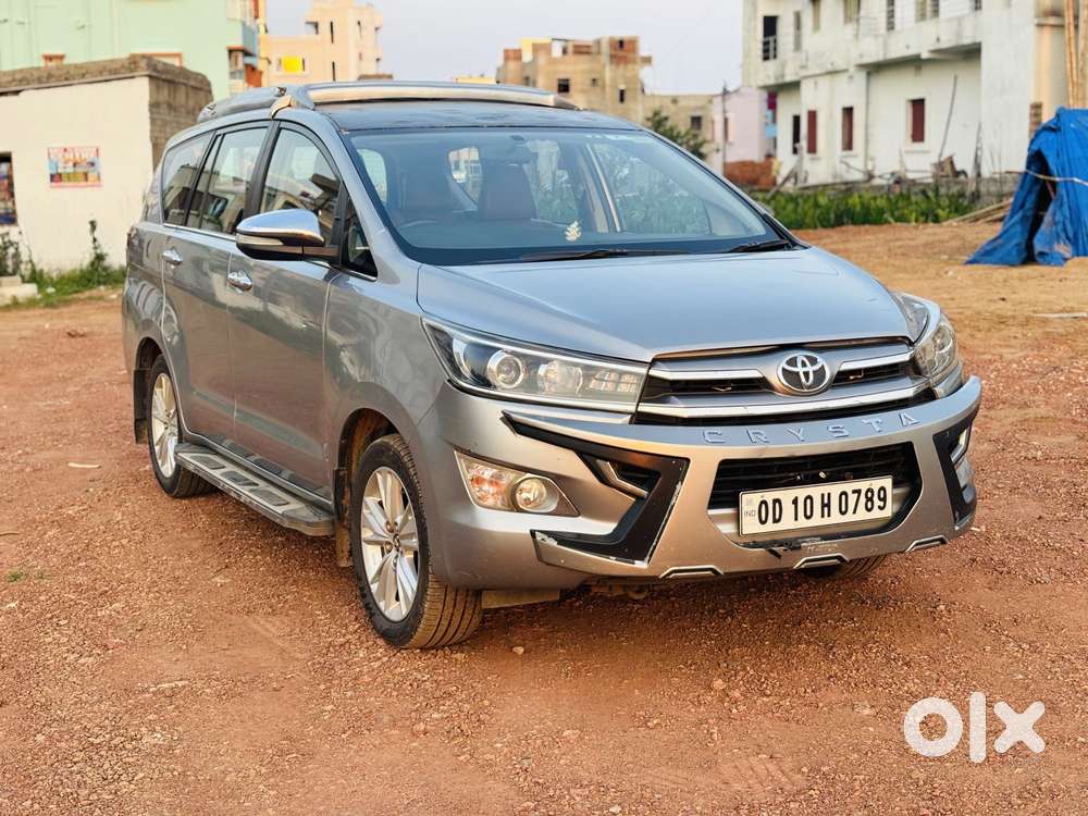 Toyota Innova Crysta 2.8 Z, 2017, Diesel