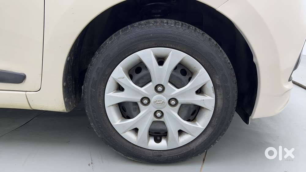 Hyundai Grand I10 [ ] 1.2 Kappa Vtvt Sportz At, 2013, Petrol
