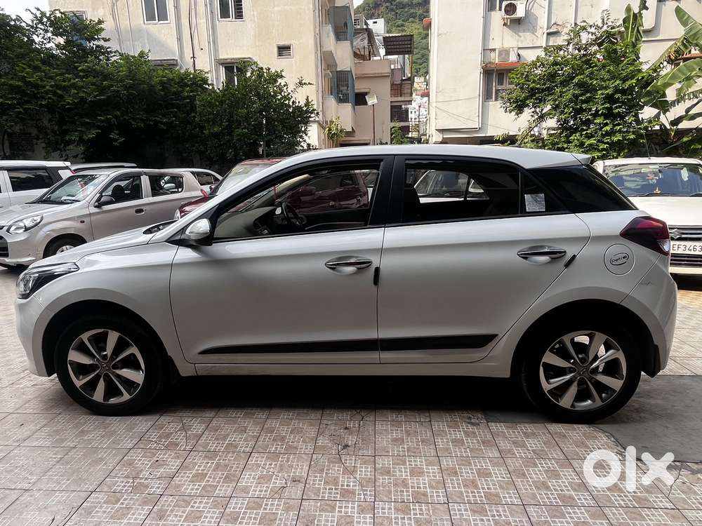 Hyundai I20 Petrol Asta Option, 2017, Petrol
