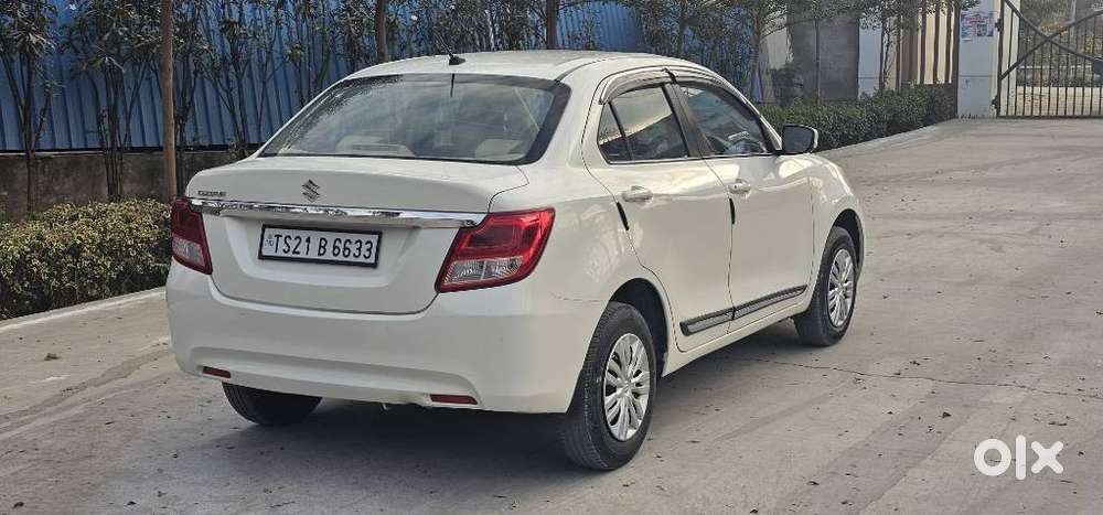 Maruti Suzuki Swift Dzire 1.2 Vxi Bsiv, 2021, Petrol