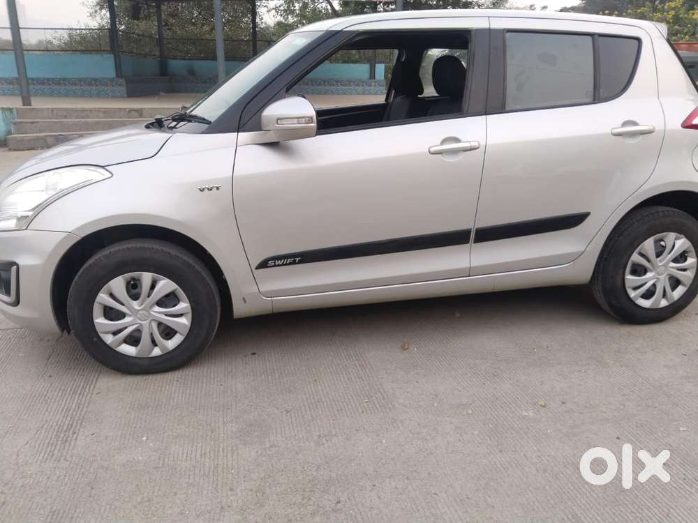 Maruti Suzuki Swift Vxi + Manual, 2016, Petrol