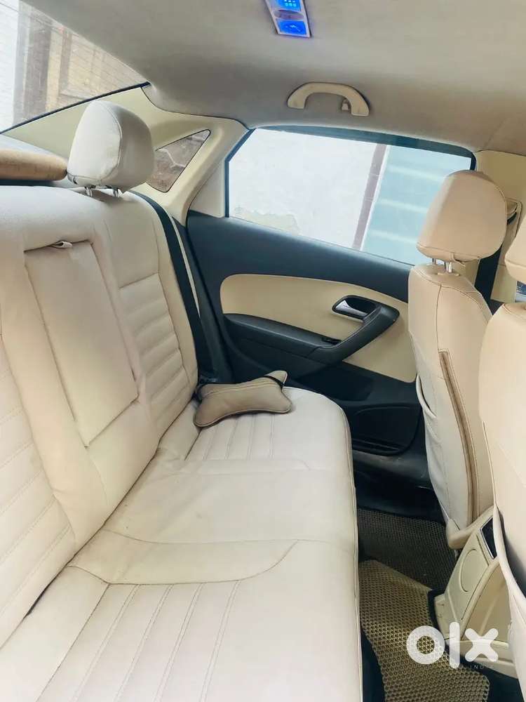 Volkswagen Vento Highline Diesel, White 2014 Manufacturer.