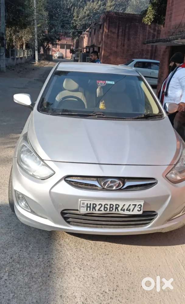 Hyundai Fluidic Verna 2012 Petrol 80000 Km Driven