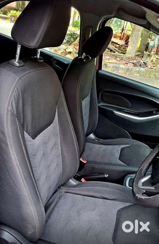 Ford Figo Titanium 1.5l Petrol Automatic  1st Owner L 2016