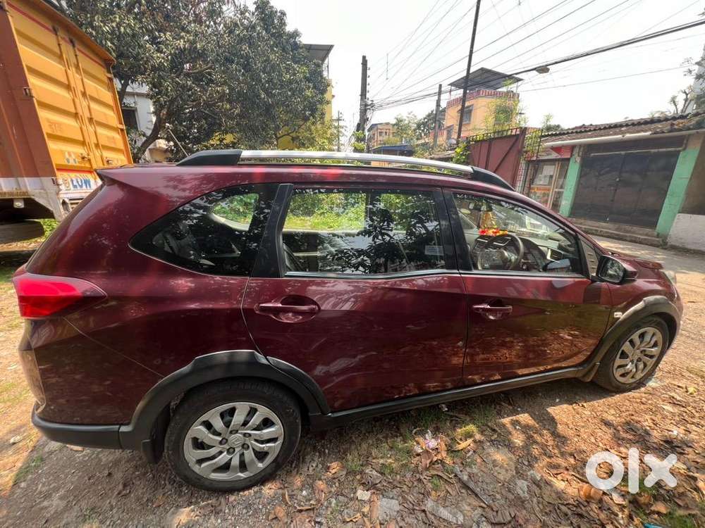 Honda Br-v 2016 Diesel- Single Driver Well Maintained  Family Suv