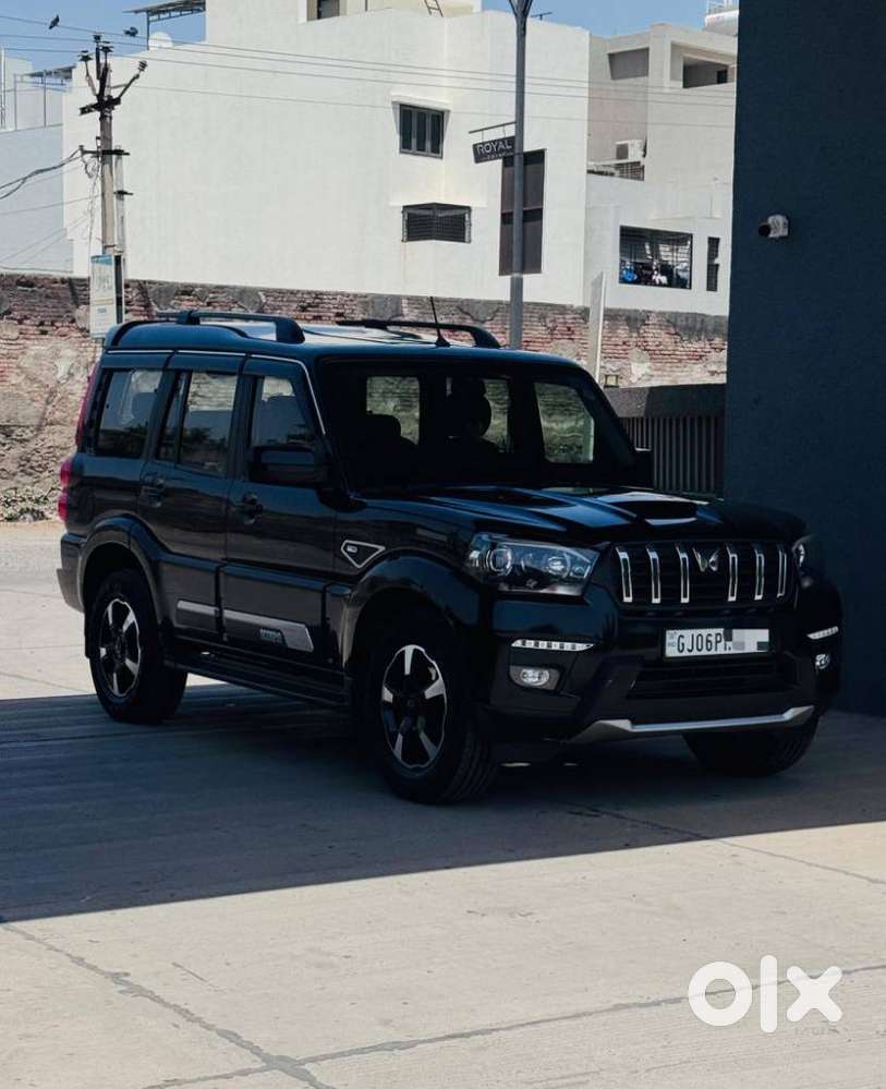 Mahindra Scorpio Classic 2.2 S 11 Mt 7 Cc, 2023, Diesel